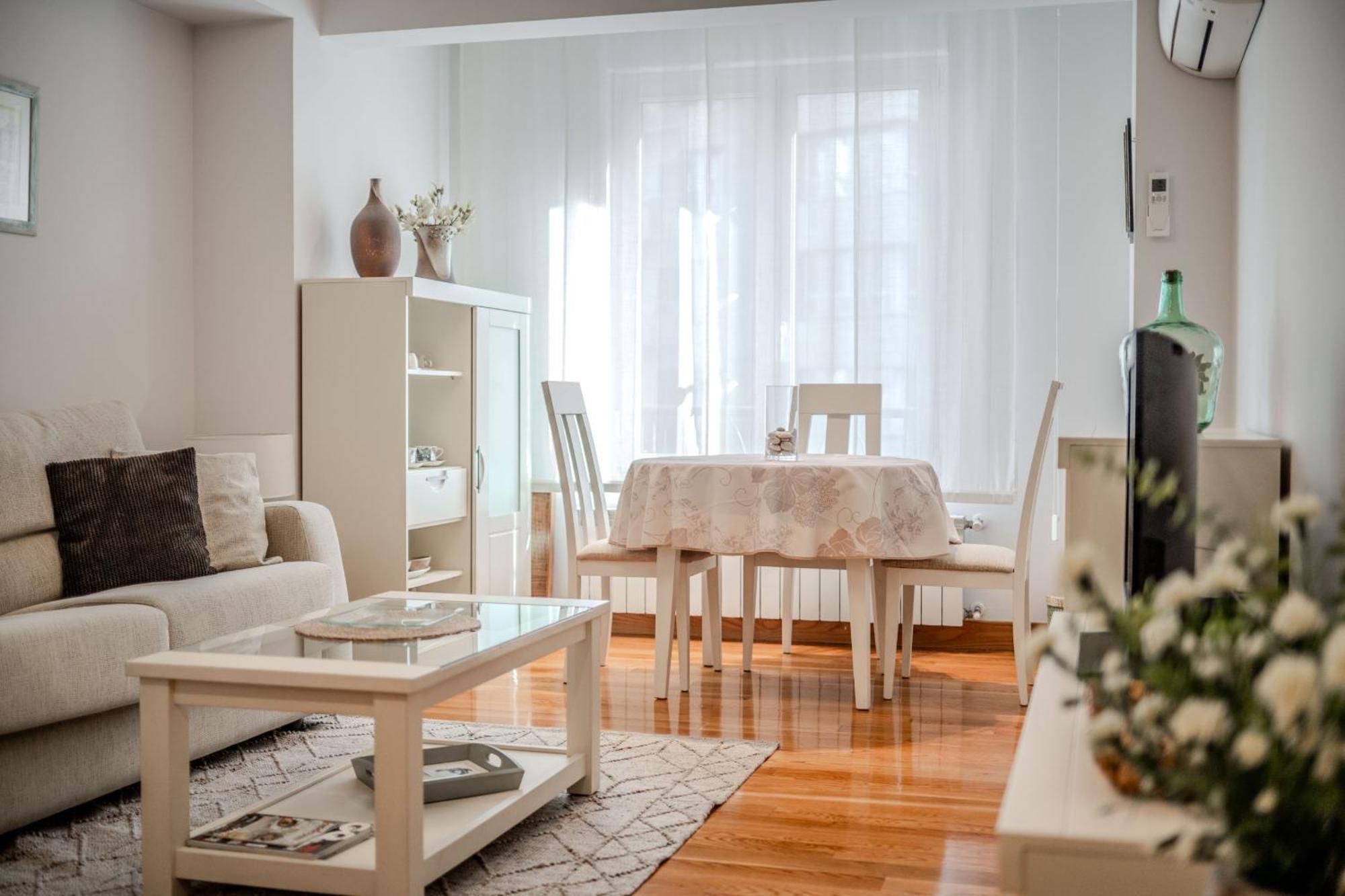 Apartment Esnaola By People San Sebastian
